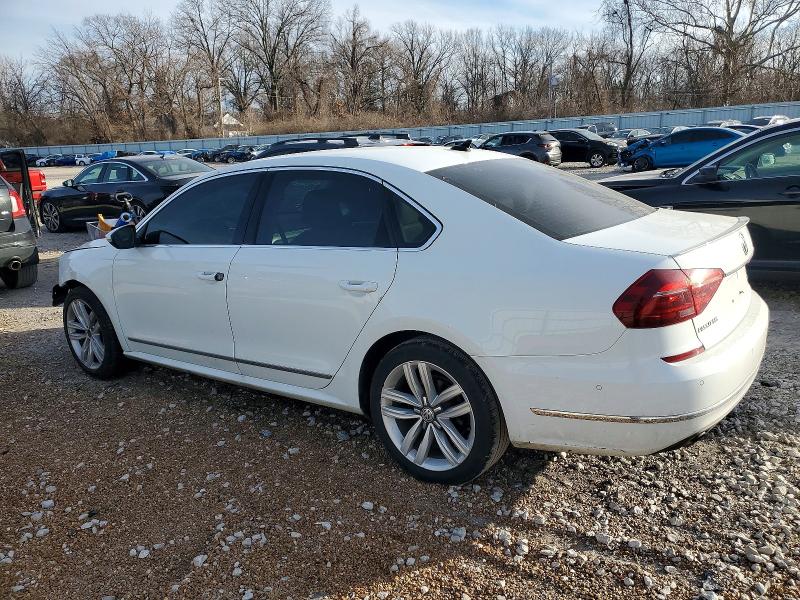 Photo 2 from auction – 2017 VOLKSWAGEN PASSAT with VIN 1VWCT7A36HC076478