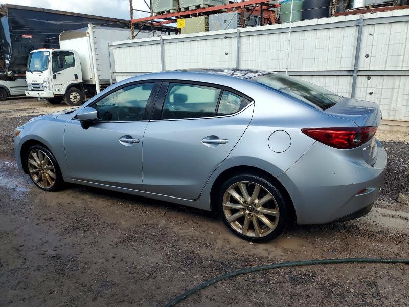 Photo 2 from auction – 2017 MAZDA 3 with VIN 3MZBN1V72HM112584