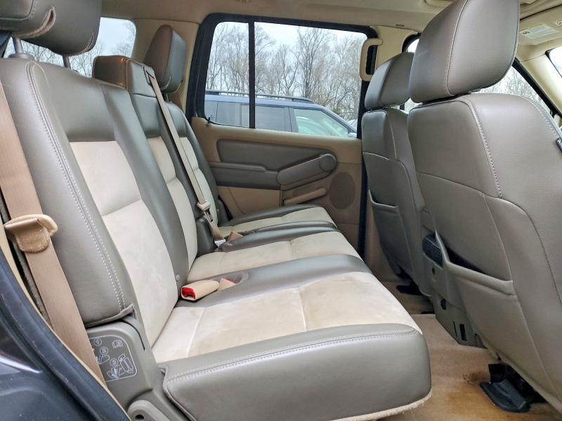 Photo 11 from auction – 2007 FORD EXPLORER E with VIN 1FMEU74EX7UB78490