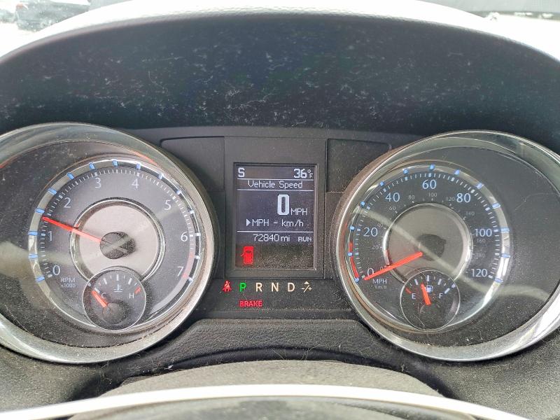 Photo 9 from auction – 2014 CHRYSLER TOWN & COU with VIN 2C4RC1BG8ER149106