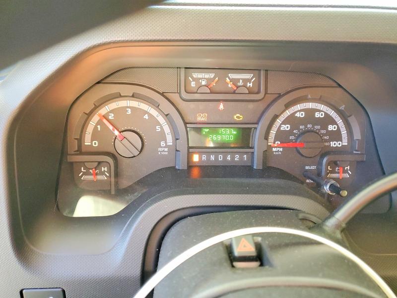 Photo 8 from auction – 2017 FORD MOTORHOME with VIN 1FDXE4FS8HDC14296