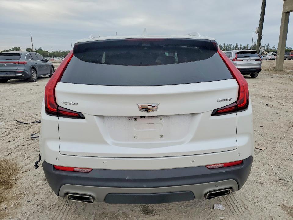 Photo 6 from auction – 2022 CADILLAC XT4 with VIN 1GYFZCR44NF154006