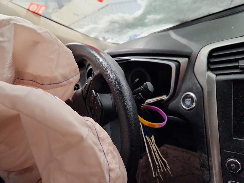 Photo 9 from auction – 2019 FORD FUSION with VIN 3FA6P0HD8KR129299