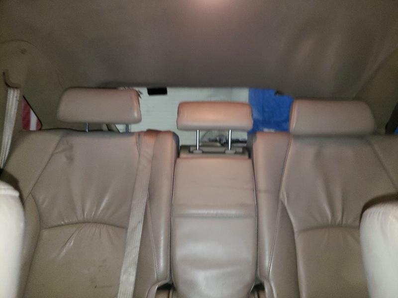 Photo 10 from auction – 2005 LEXUS RX 330 with VIN 2T2HA31U55C046922