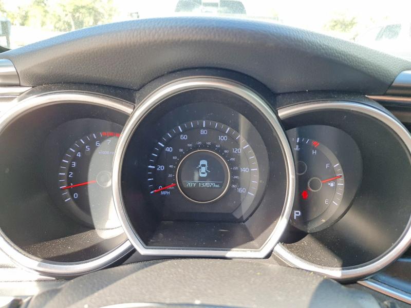 Photo 9 from auction – 2015 KIA OPTIMA LX with VIN KNAGM4A73F5556432