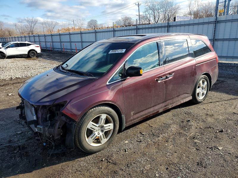 Photo 1 from auction – 2011 HONDA ODYSSEY TO with VIN 5FNRL5H96BB090225