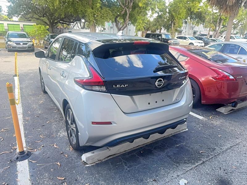 Photo 3 from auction – 2018 NISSAN LEAF S with VIN 1N4AZ1CP2JC314604