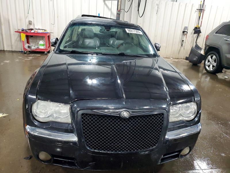 Photo 5 from auction – 2005 CHRYSLER 300C with VIN 2C3JA63H15H160479
