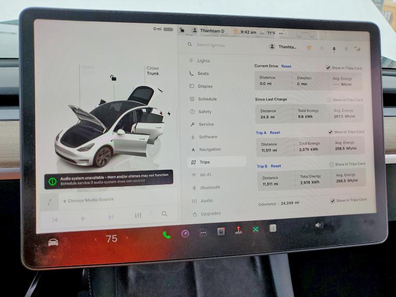 Photo 9 from auction – 2024 TESLA MODEL Y with VIN 7SAYGAEE2RF156969