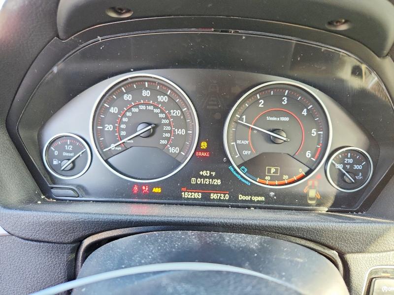 Photo 9 from auction – 2016 BMW 328 D with VIN WBA8E5C5XGK388391