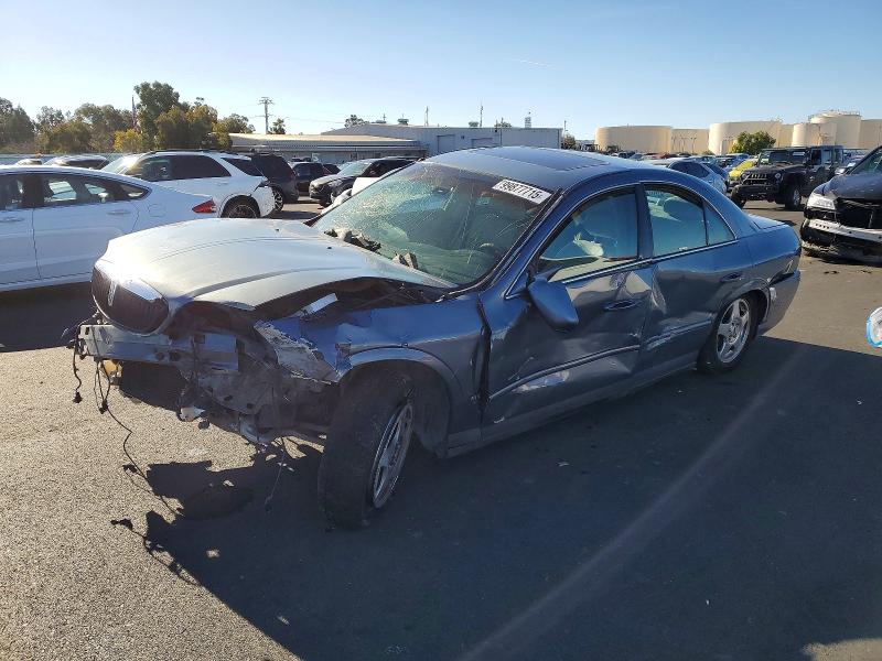 LINCOLN LS 2000 with VIN 1LNHM87A3YY841131 - Photo from auction