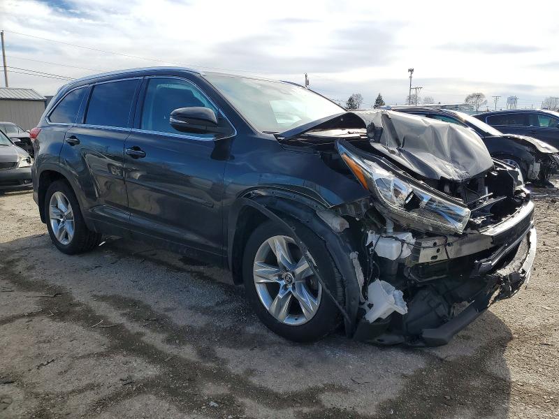 Photo 4 from auction – 2018 TOYOTA HIGHLANDER with VIN 5TDDZRFH4JS856280