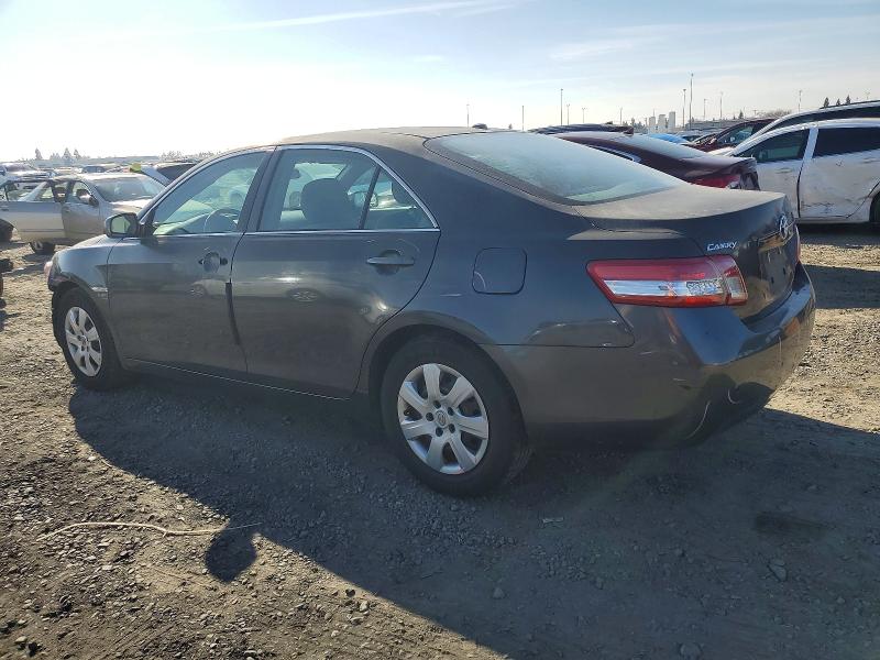 Photo 2 from auction – 2010 TOYOTA CAMRY with VIN 4T1BF3EK7AU052377