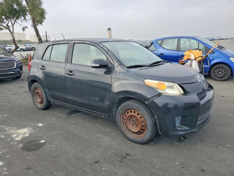 Photo 4 from auction – 2010 TOYOTA SCION XD with VIN JTKKU4B45AJ058629