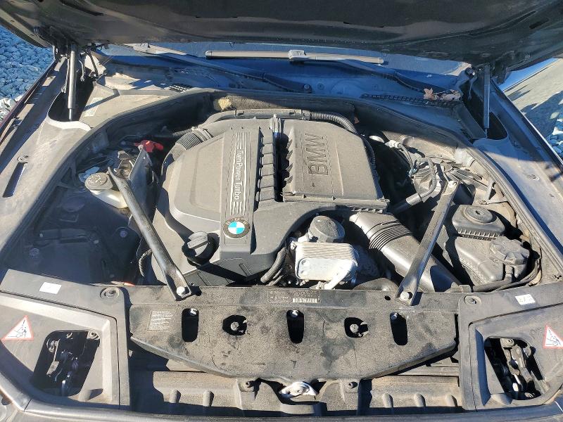 Photo 11 from auction – 2012 BMW 535 XI with VIN WBAFU7C58CDU57552