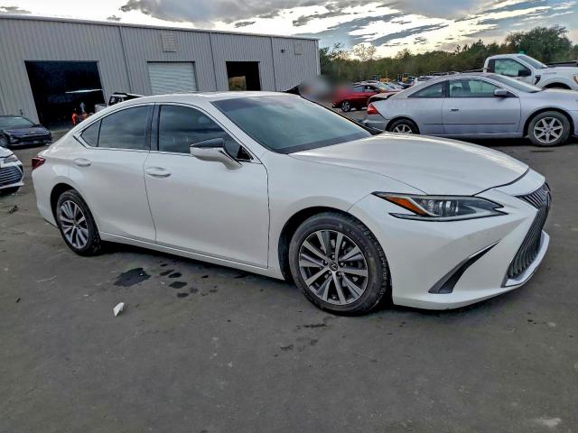 Photo 4 from auction – 2020 LEXUS ES 350 BAS with VIN 58ACZ1B10LU064166