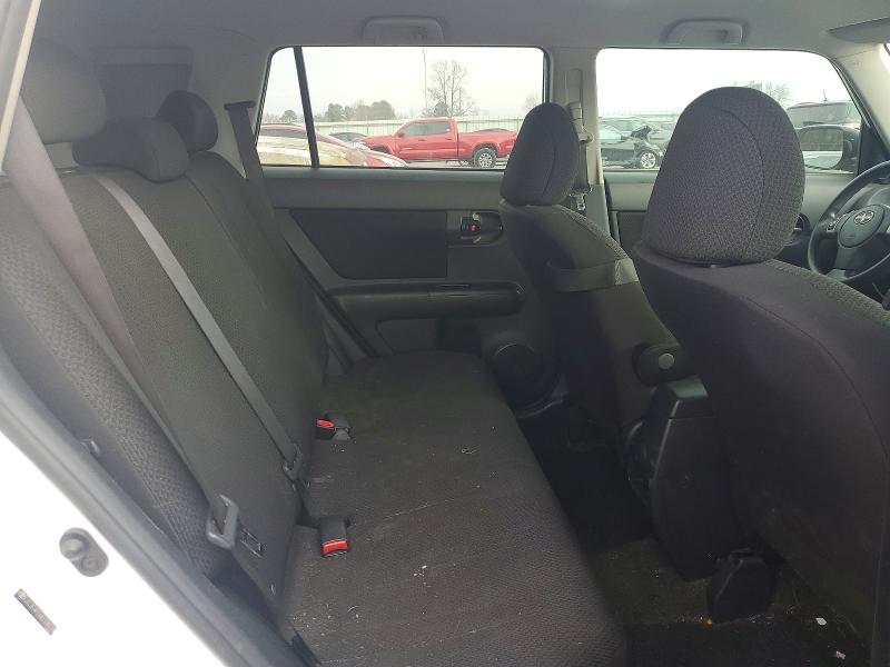 Photo 10 from auction – 2010 TOYOTA SCION XB with VIN JTLZE4FEXA1105079