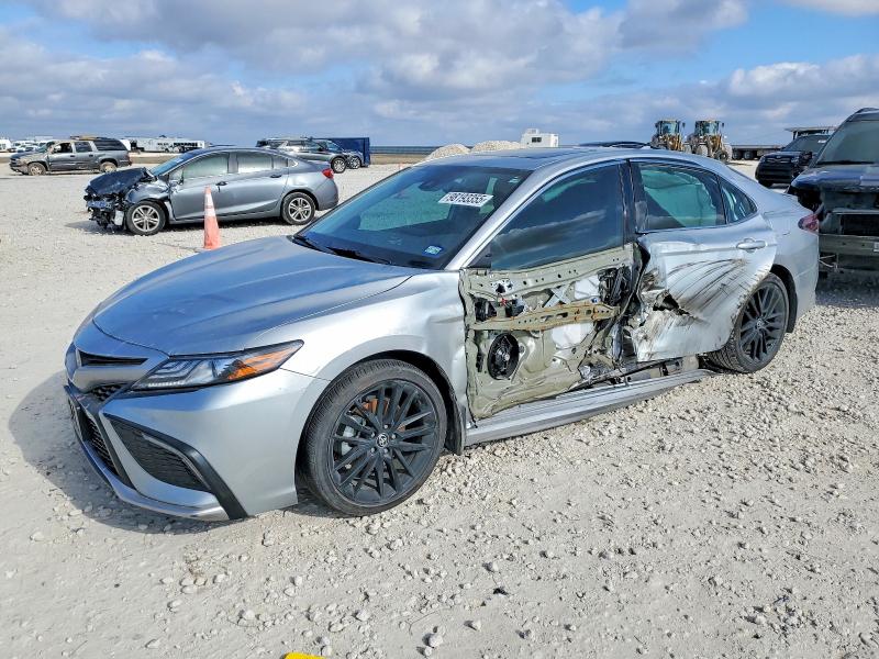 TOYOTA CAMRY 2022 with VIN 4T1K31AK6NU597947 - Photo from auction