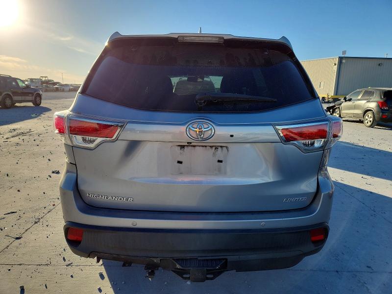 Photo 6 from auction – 2014 TOYOTA HIGHLANDER with VIN 5TDYKRFH8ES015980