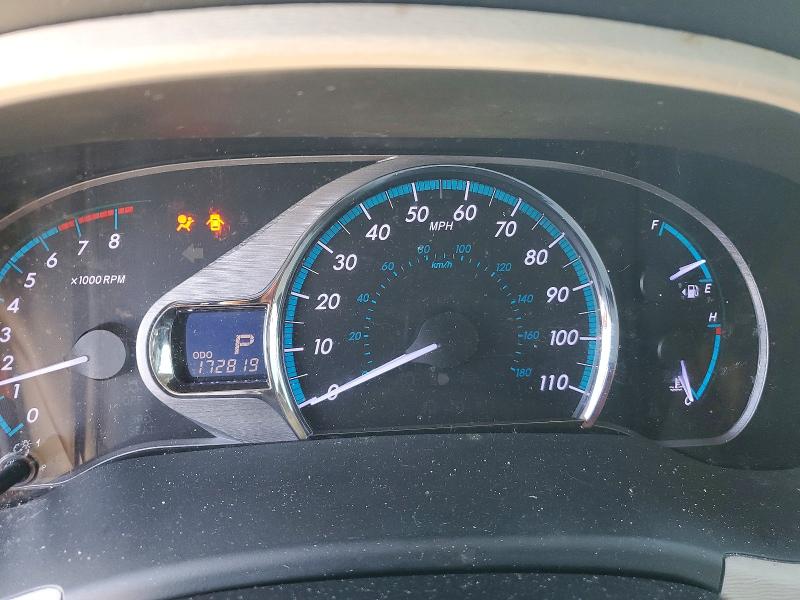 Photo 9 from auction – 2012 TOYOTA SIENNA with VIN 5TDYK3DC6CS277224