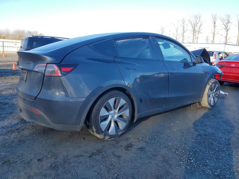 Photo 3 from auction – 2024 TESLA MODEL Y with VIN 7SAYGDED3RF053228