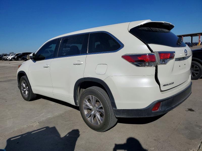 Photo 2 from auction – 2015 TOYOTA HIGHLANDER with VIN 5TDZKRFH3FS083819