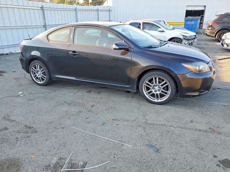 Photo 4 from auction – 2008 TOYOTA SCION TC with VIN JTKDE167980242576