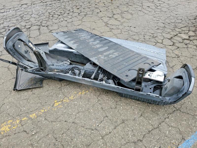 Photo 12 from auction – 2020 CHEVROLET SILVERADO with VIN 1GCPWBEH9LZ323843