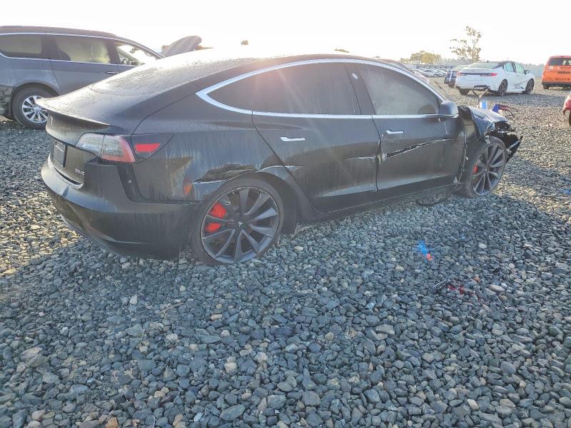 Photo 3 from auction – 2020 TESLA MODEL 3 with VIN 5YJ3E1EC4LF624459