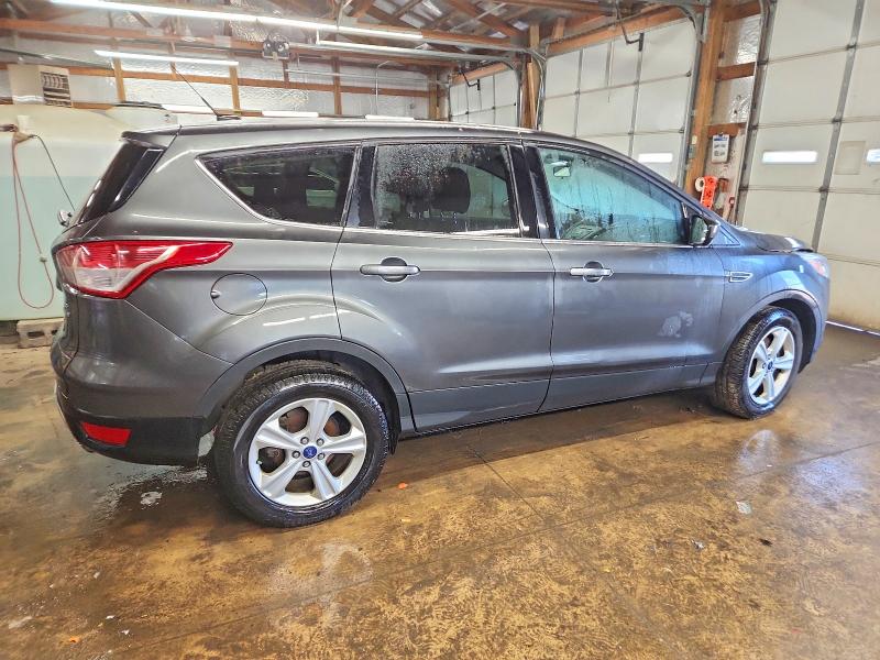Photo 3 from auction – 2016 FORD ESCAPE SE with VIN 1FMCU9GX3GUB20852