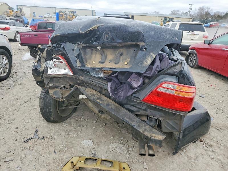 Photo 6 from auction – 2000 ACURA 3.5RL with VIN JH4KA9655YC011002