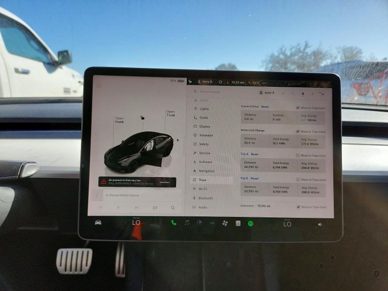 Photo 9 from auction – 2022 TESLA MODEL 3 with VIN 5YJ3E1EC6NF260659