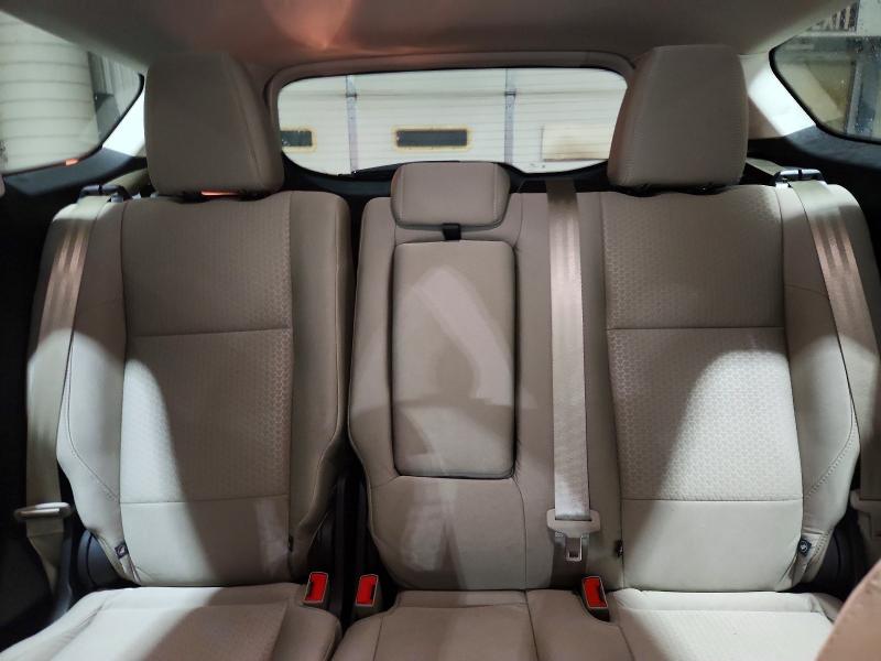 Photo 10 from auction – 2018 FORD ESCAPE SE with VIN 1FMCU9GD7JUD33588