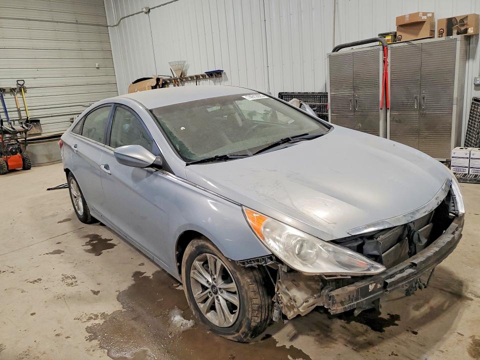 Photo 4 from auction – 2011 HYUNDAI SONATA GLS with VIN 5NPEB4AC5BH201916