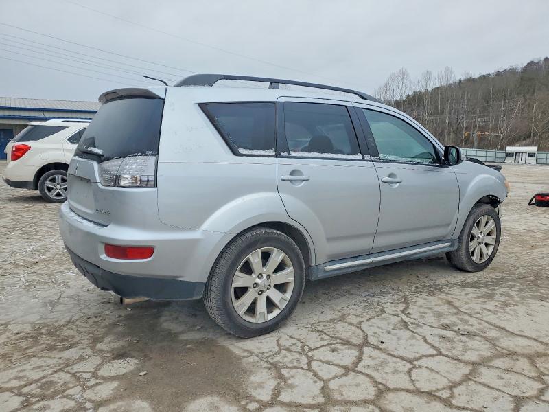 Photo 3 from auction – 2011 MITSUBISHI OUTLANDER with VIN JA4JT3AW2BU007487