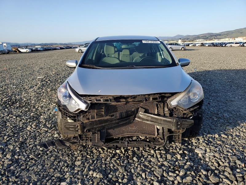 Photo 5 from auction – 2014 KIA FORTE LX with VIN KNAFX4A6XE5186296