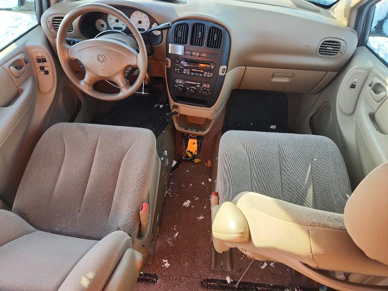 Photo 8 from auction – 2002 DODGE GRAND CARA with VIN 2B4GP44392R768720