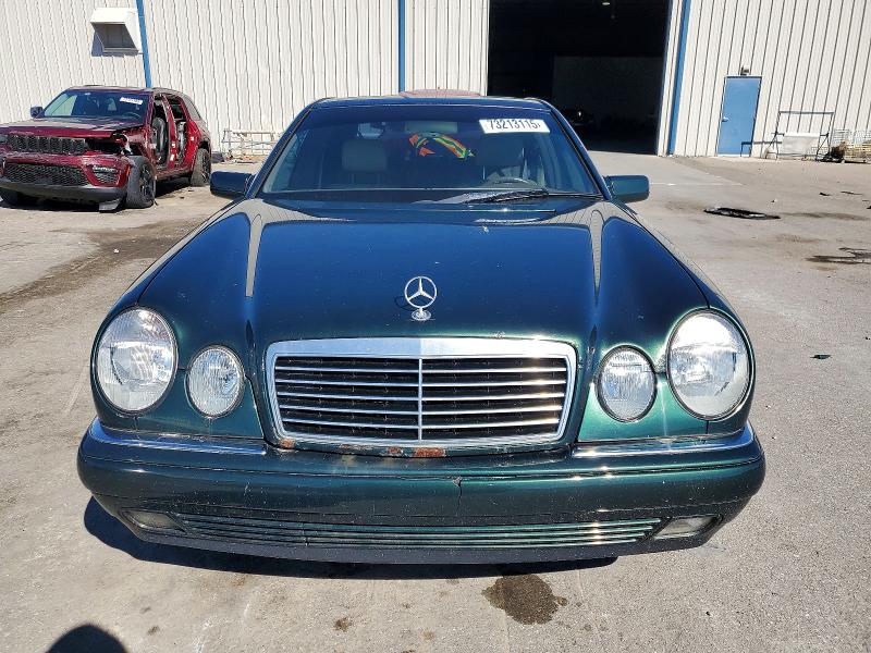 Photo 5 from auction – 1997 MERCEDES-BENZ E 320 with VIN WDBJF55FXVA435363