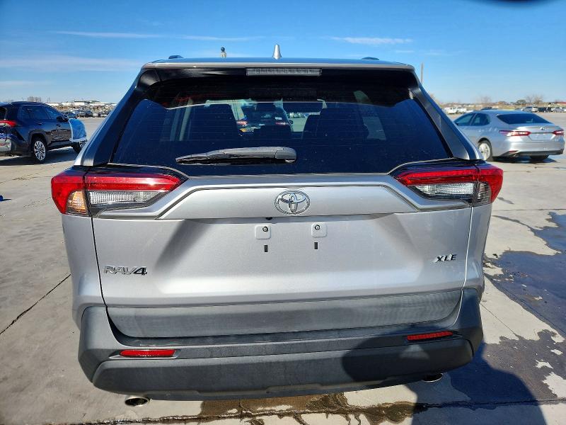 Photo 6 from auction – 2021 TOYOTA RAV4 XLE P with VIN 2T3C1RFV1MC108826