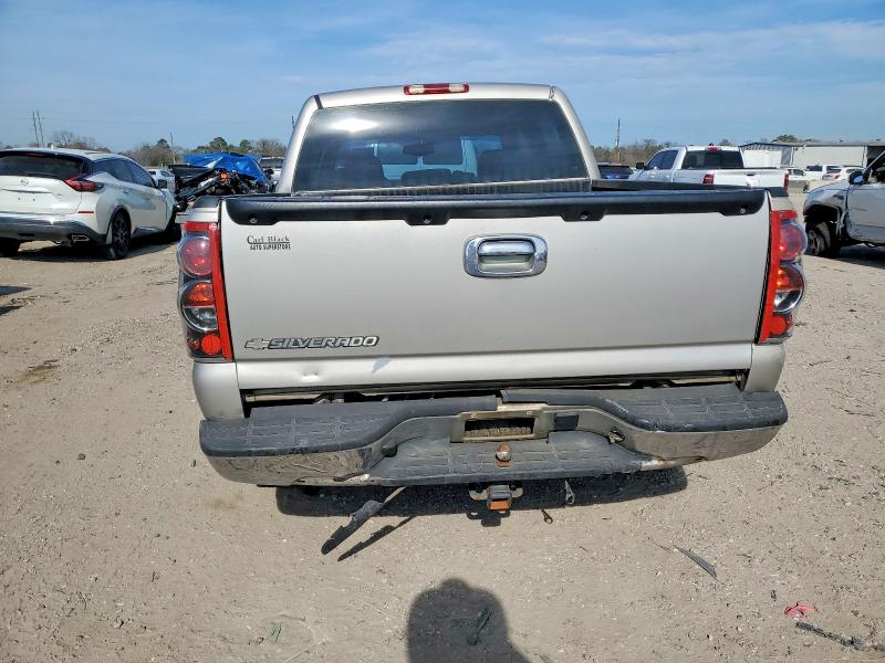 Photo 6 from auction – 2006 CHEVROLET SILVERADO with VIN 2GCEC13V161205396