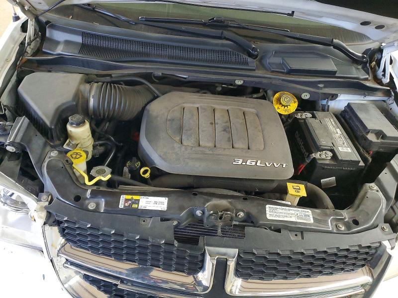 Photo 12 from auction – 2014 DODGE GRAND CARA with VIN 2C4RDGCG7ER361493