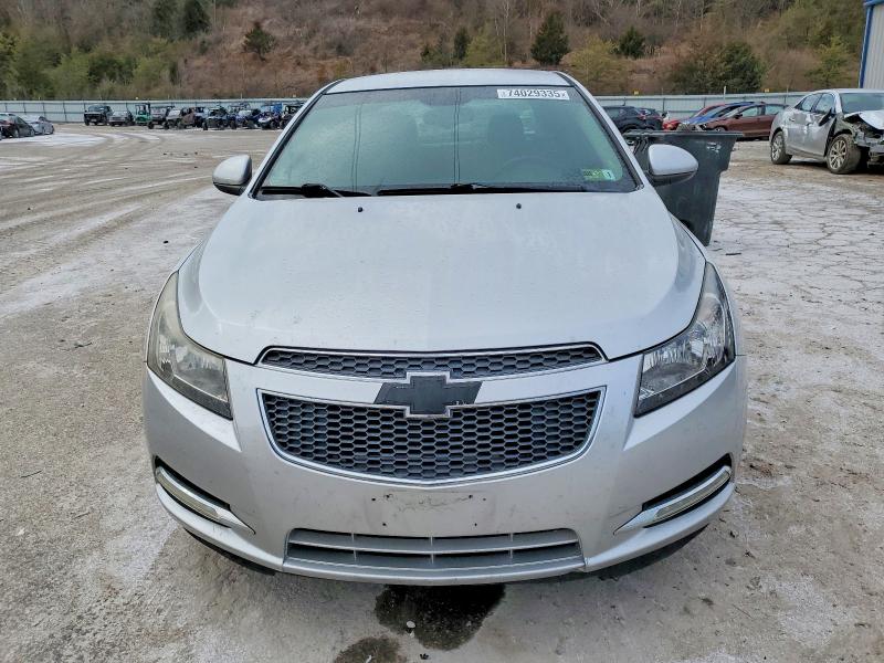 Photo 5 from auction – 2014 CHEVROLET CRUZE LT with VIN 1G1PC5SB2E7108550