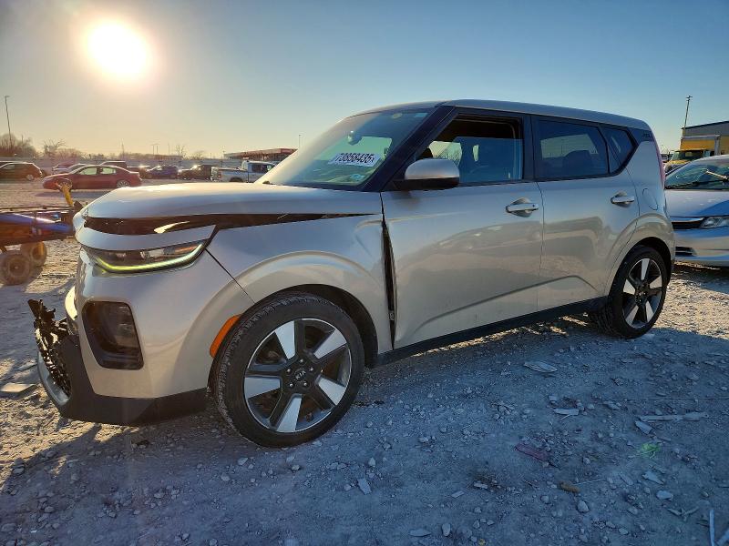 KIA SOUL EX 2020 with VIN KNDJ33AU9L7079792 - Photo from auction