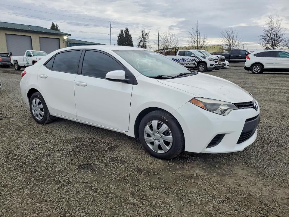 Photo 4 from auction – 2014 TOYOTA COROLLA with VIN 5YFBURHE9EP006748