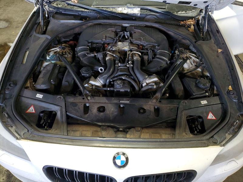 Photo 11 from auction – 2012 BMW 550 I with VIN WBAFR9C53CDV59001