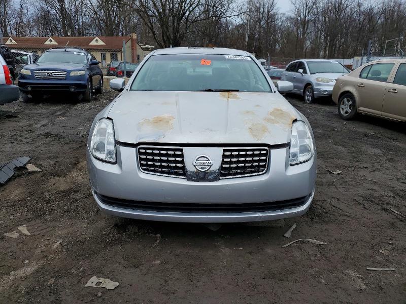 Photo 5 from auction – 2004 NISSAN MAXIMA SE with VIN 1N4BA41E04C901211