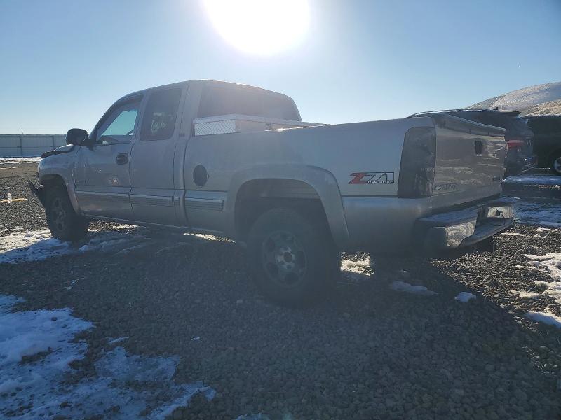 Photo 2 from auction – 2000 CHEVROLET SILVERADO with VIN 1GCEK19T5YE392250