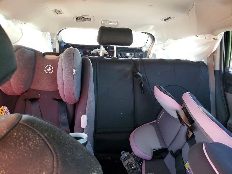 Photo 10 from auction – 2023 TOYOTA HIGHLANDER with VIN 5TDKDRAH5PS505531