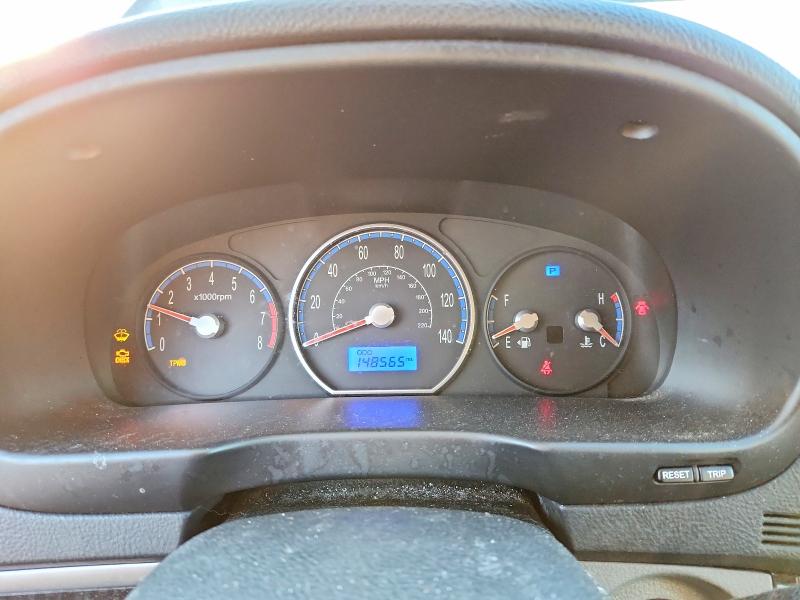 Photo 9 from auction – 2009 HYUNDAI SANTA FE with VIN 5NMSG13D39H272855
