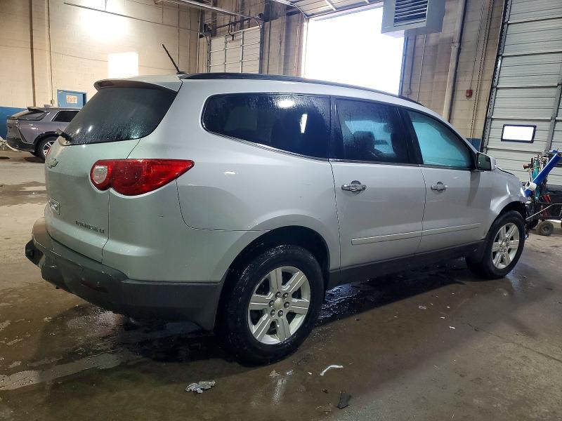 Photo 3 from auction – 2011 CHEVROLET TRAVERSE L with VIN 1GNKRJED7BJ325104
